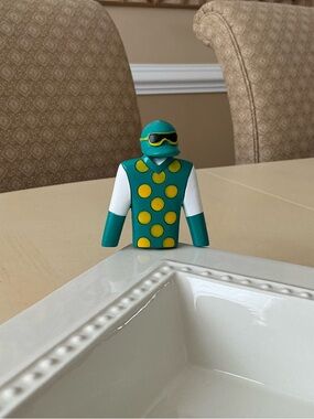 Jockey Silks Platter Decoration - Turquoise & Yellow Polka Dots 🏇